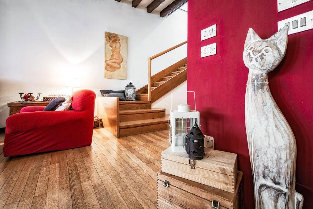 Loft Overlooking The Old Town . Фельтре Екстер'єр фото