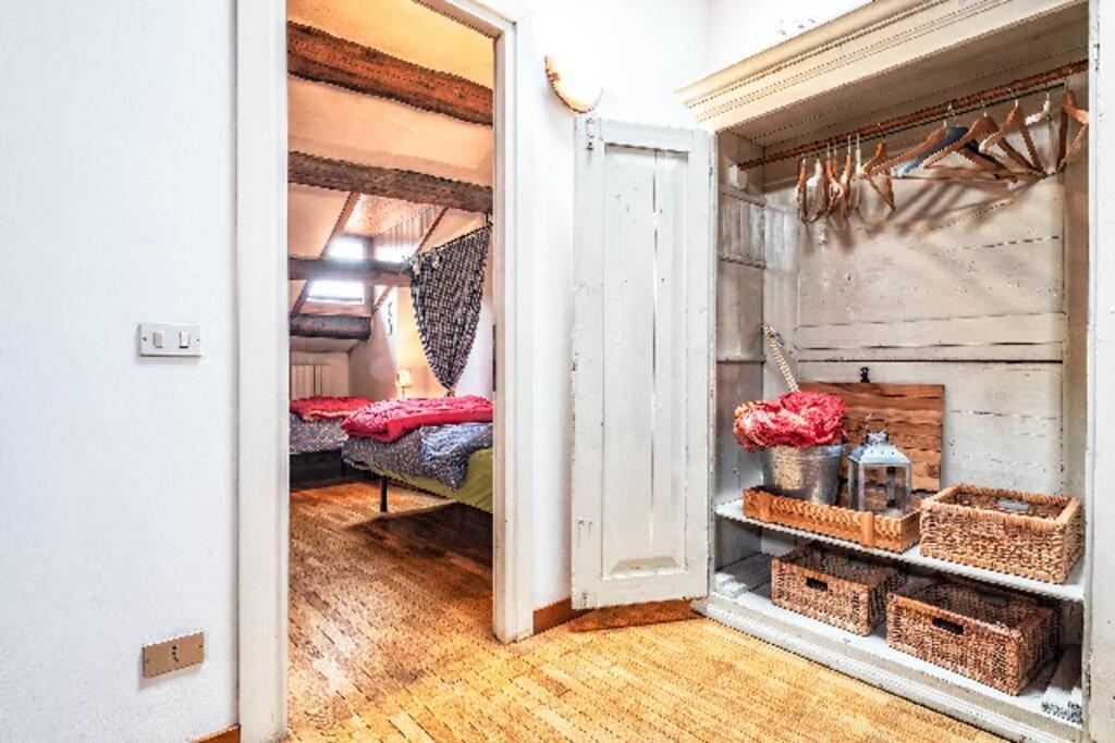 Loft Overlooking The Old Town . Фельтре Екстер'єр фото
